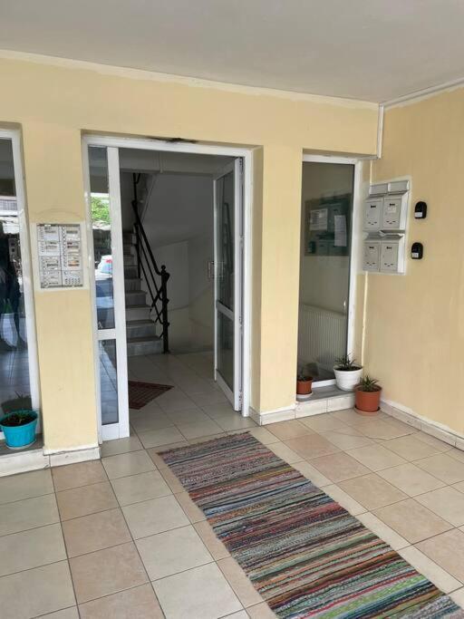 Kate'S Studio With View Serres Esterno foto