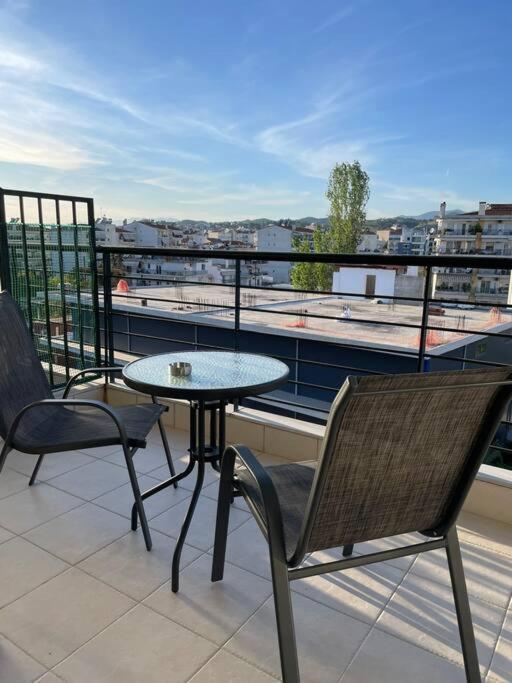 Kate'S Studio With View Serres Esterno foto